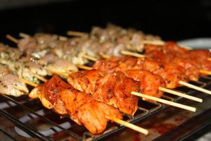 Puesto ilegal comida callejera